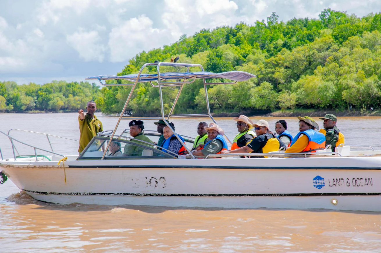 Committee on Tourism Committee on Tourism