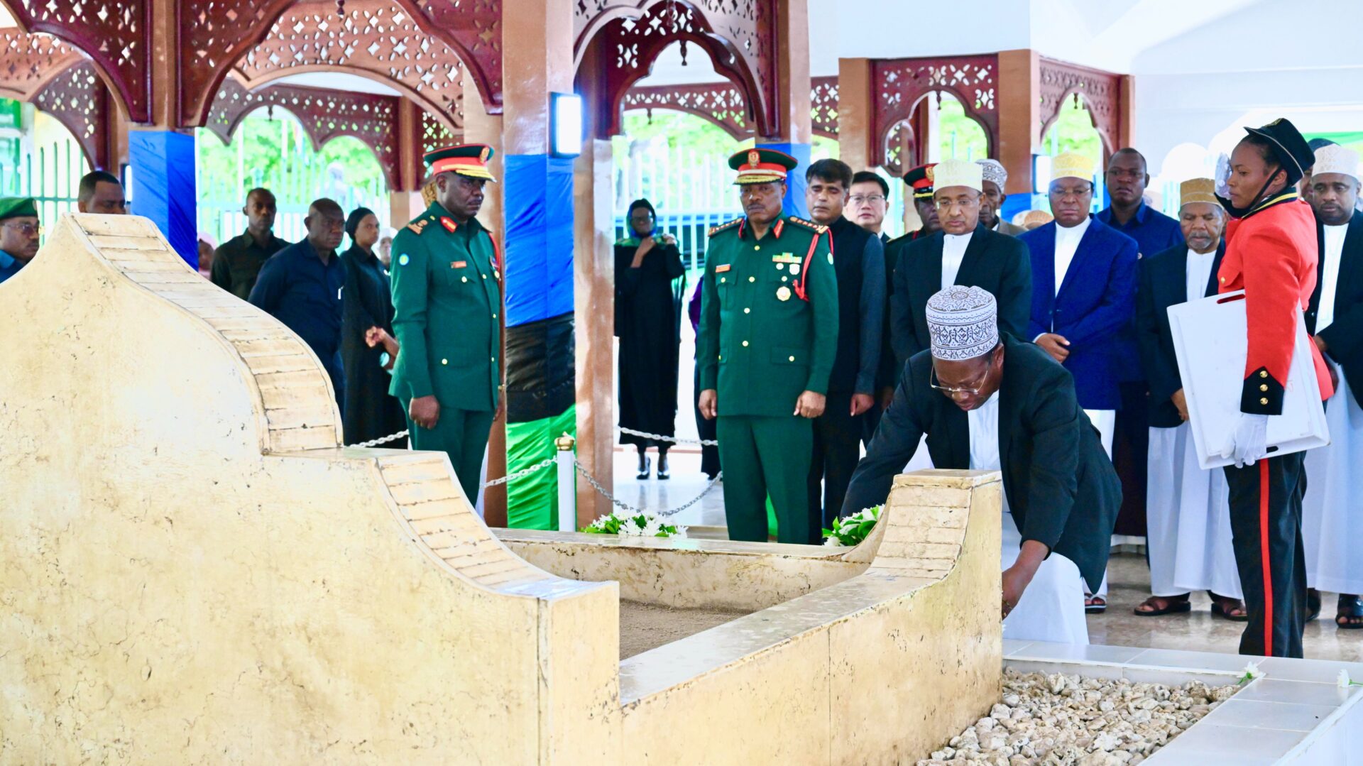 Abeid Amani Karume Abeid Amani Karume