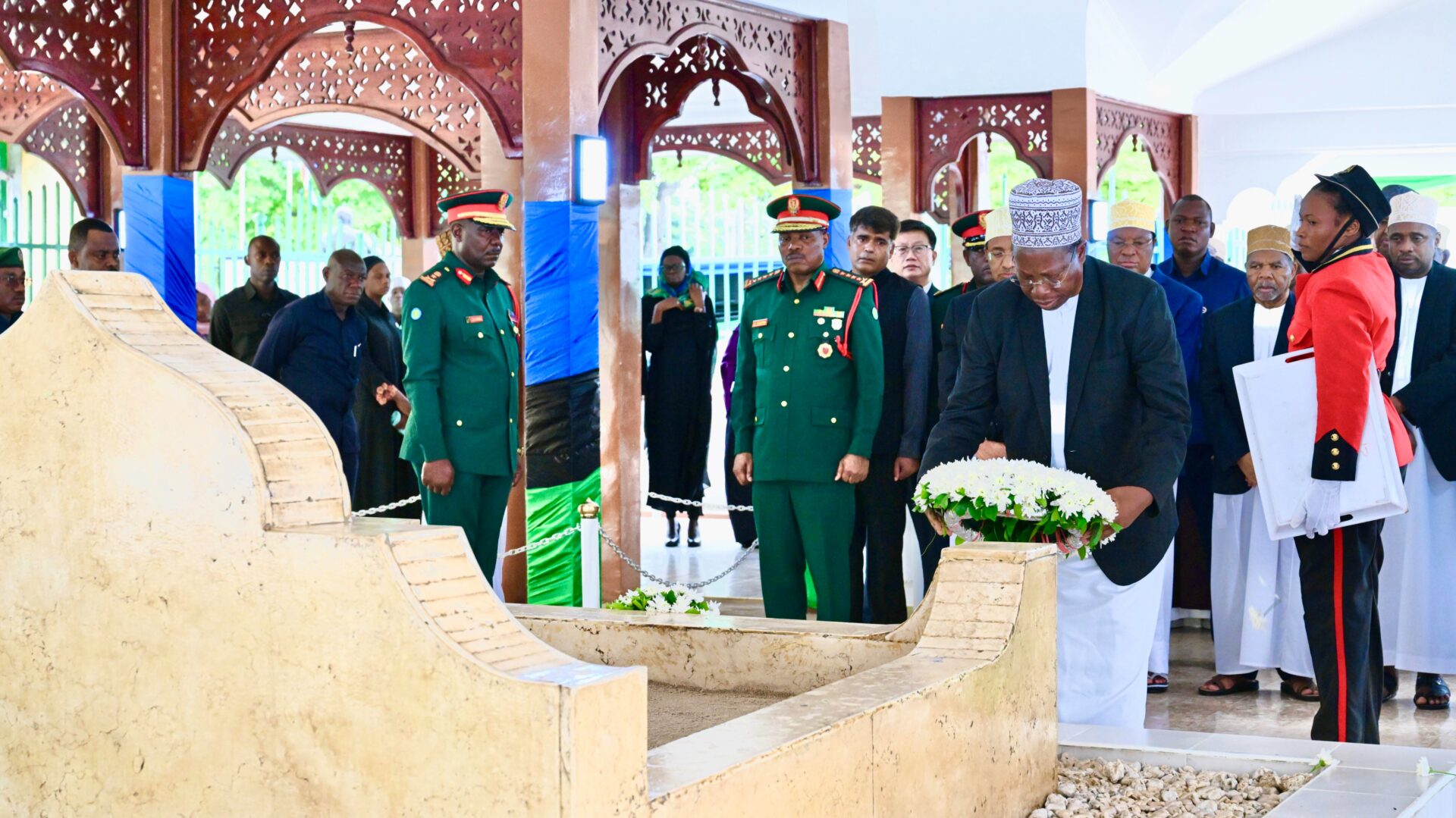 Abeid Amani Karume Abeid Amani Karume