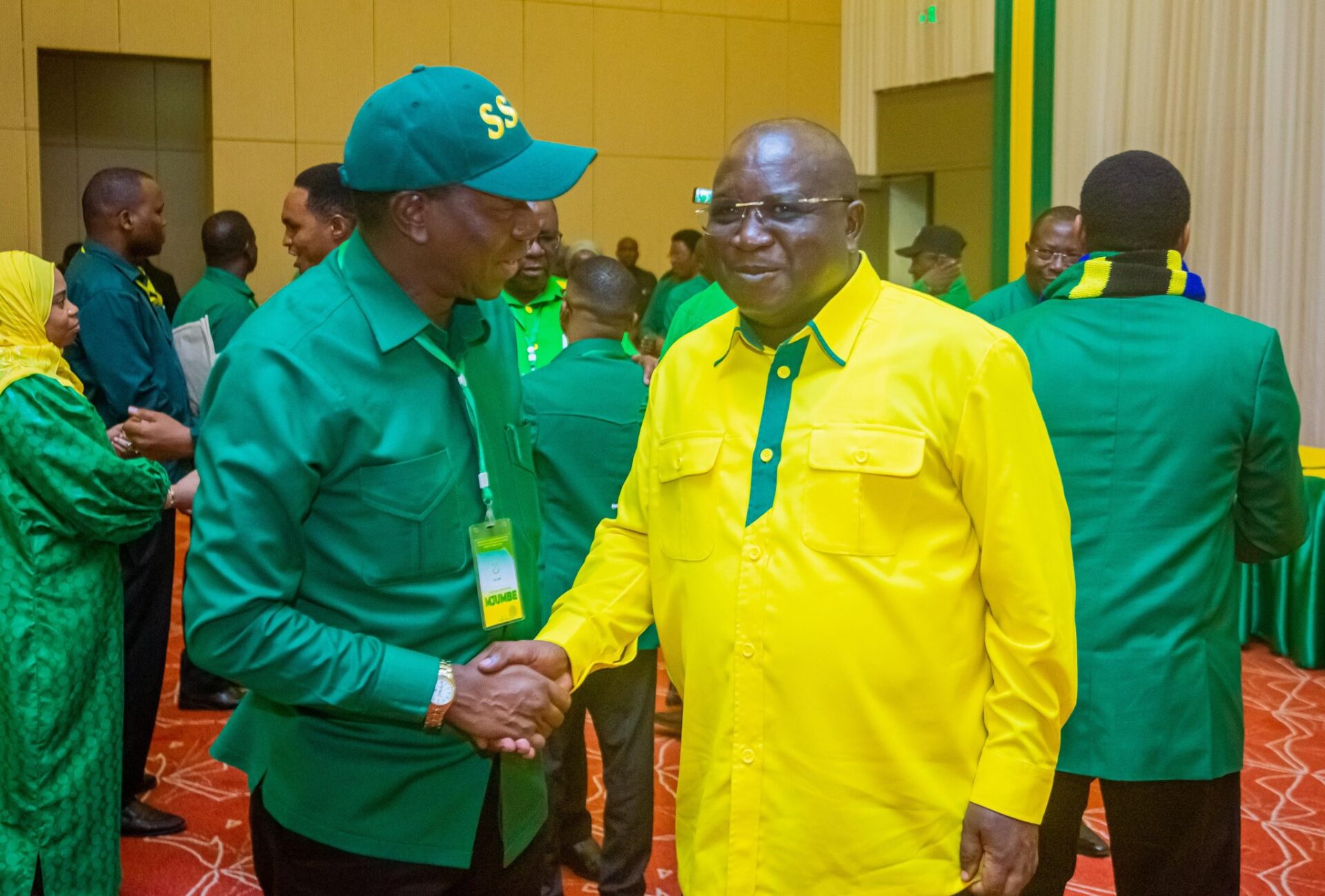 Amos Makalla Amos Makalla