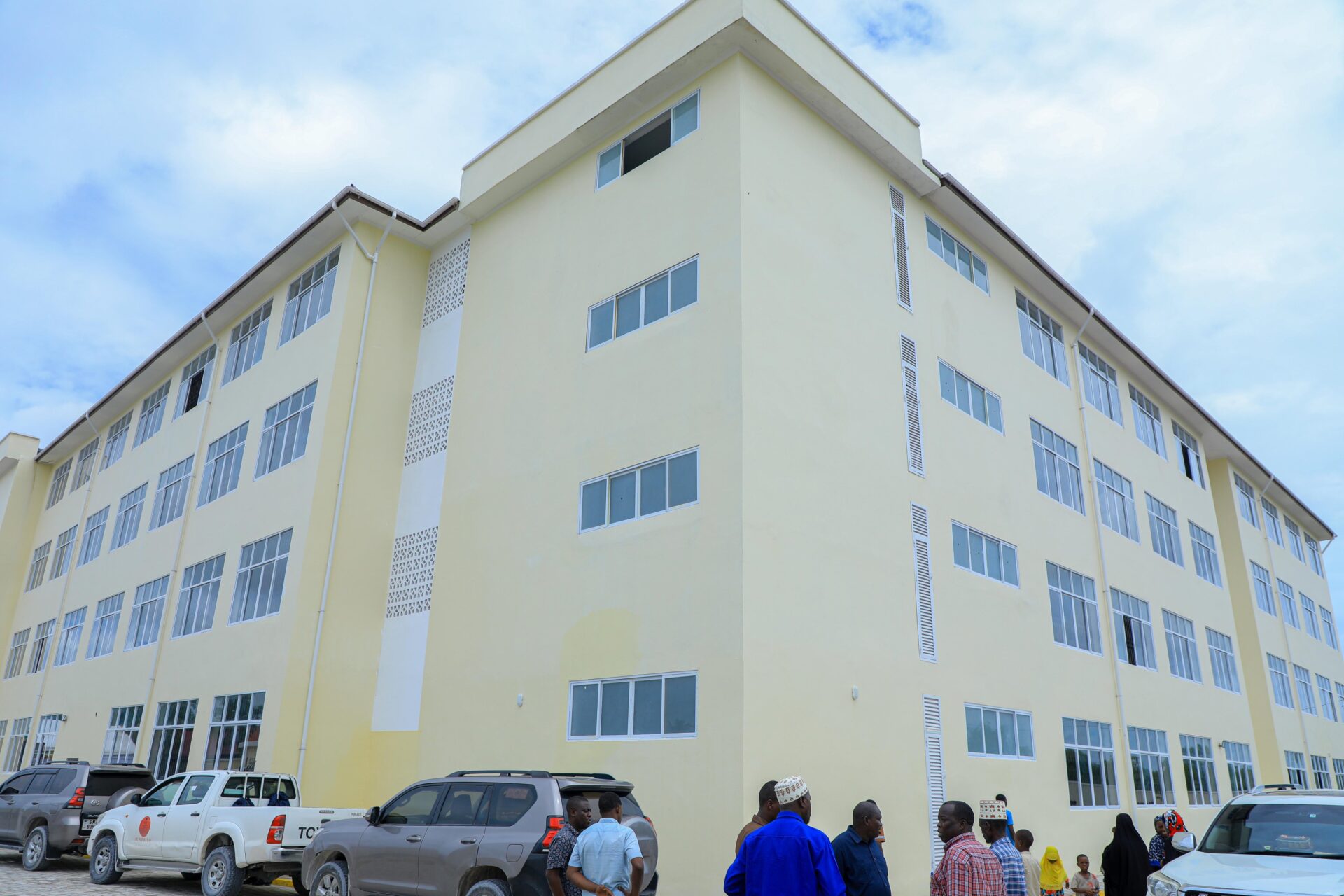 Maziwangombe Secondary School Maziwangombe Secondary School