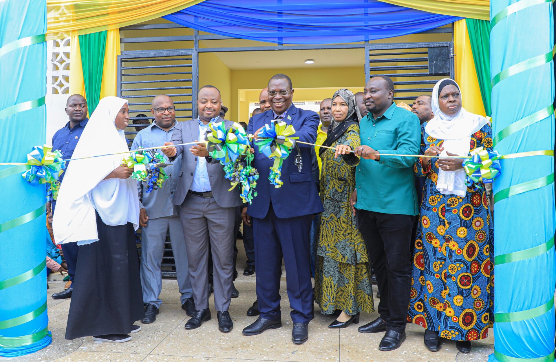 Maziwangombe Secondary School Maziwangombe Secondary School
