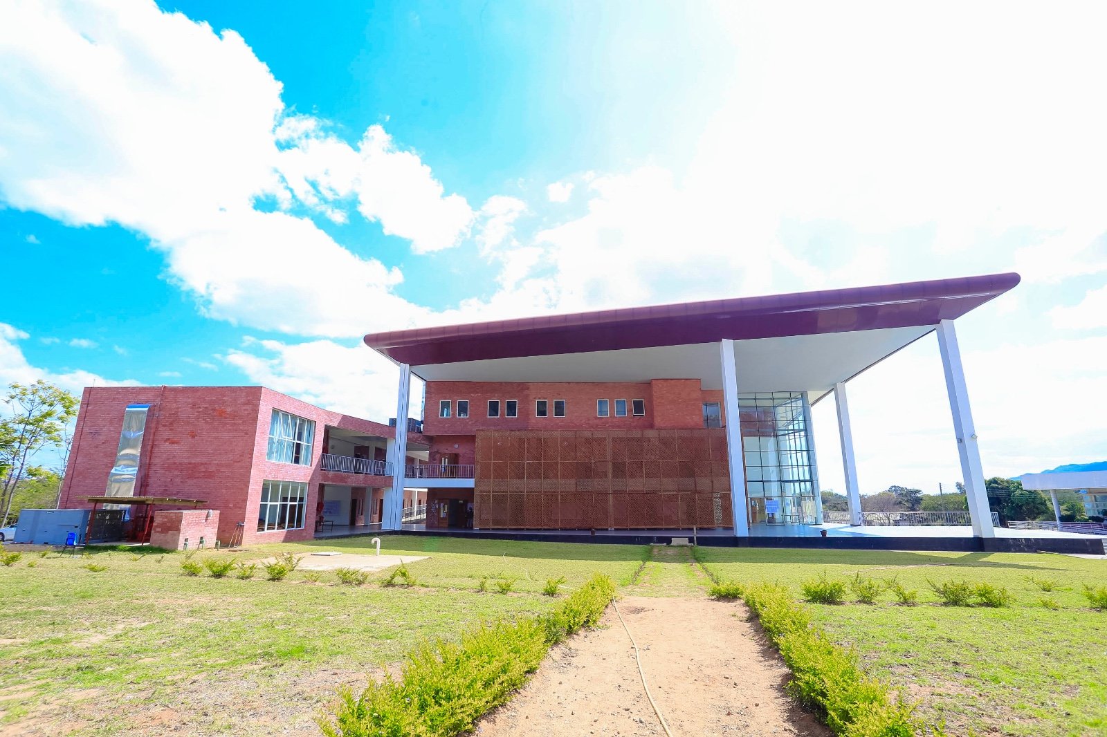 University of Dar es Salaam University of Dar es Salaam