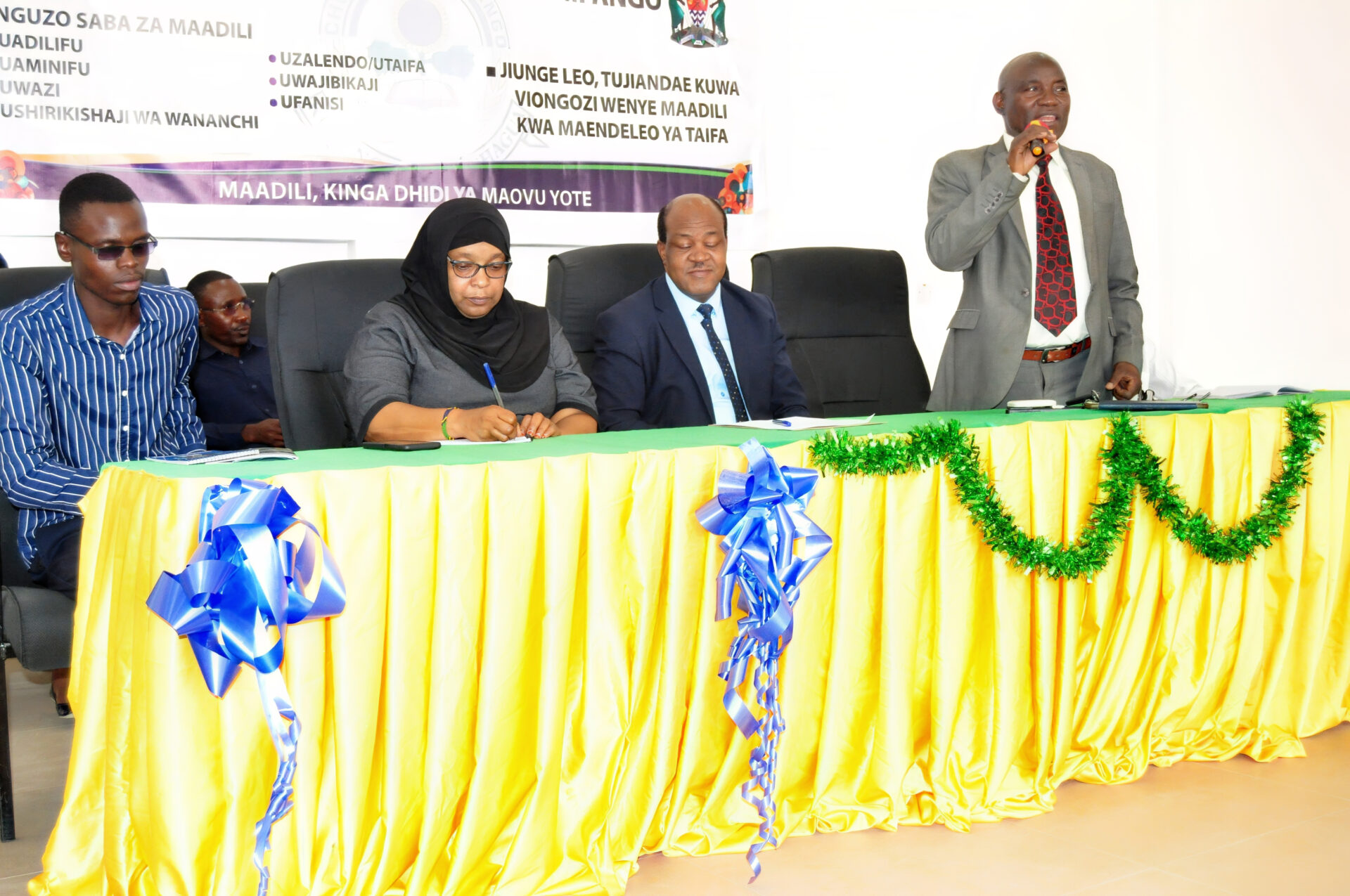 Public Service Public Service