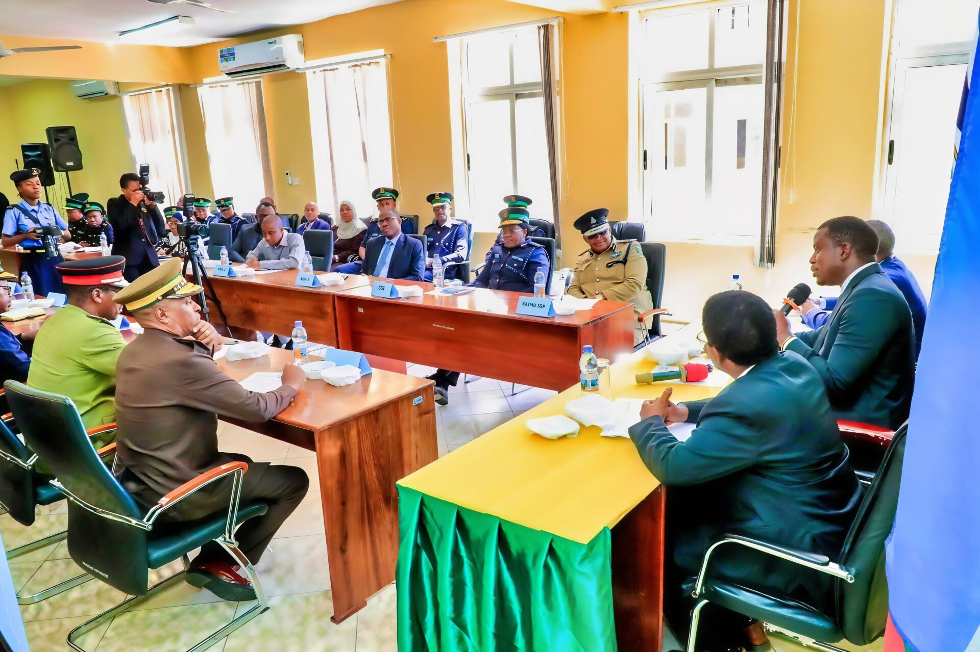 Innocent L. Bashungwa Innocent L. Bashungwa